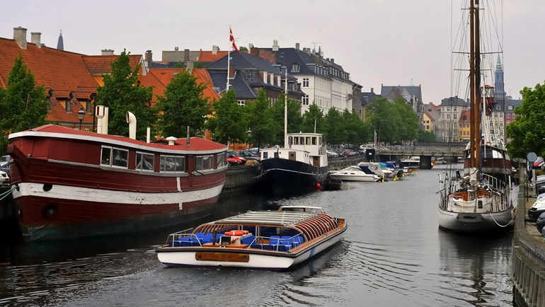 Canal Cruise Boat Tour